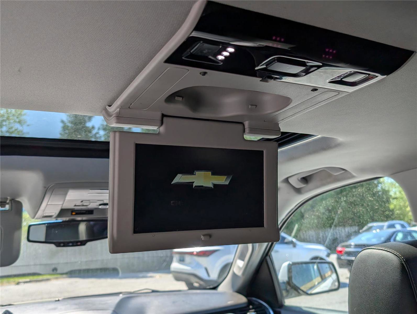 Used 2020 Chevrolet Tahoe LT AWD/4WD image 19