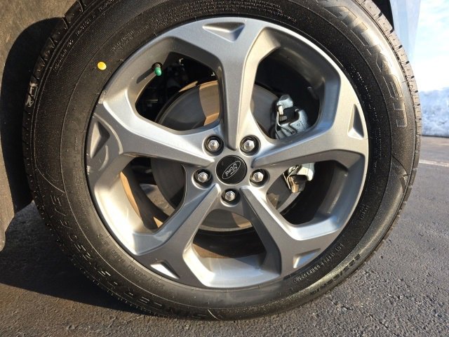 Certified 2024 Ford Escape ST-Line image 9