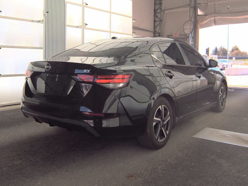 Used 2024 Nissan Sentra SV FWD image 2