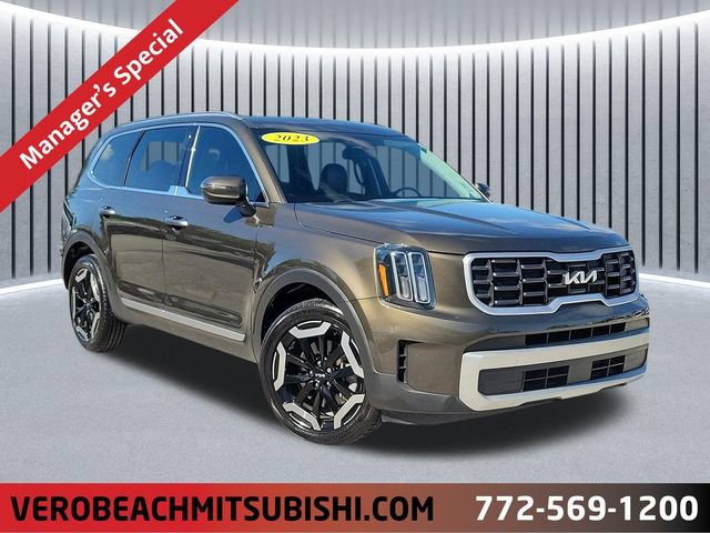 Used 2023 Kia Telluride S