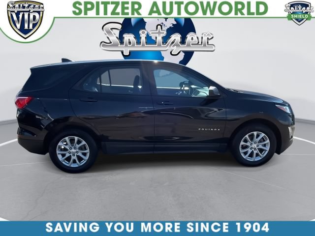 Used 2020 Chevrolet Equinox LS w/ LPO, Floor Liner Package FWD image 2