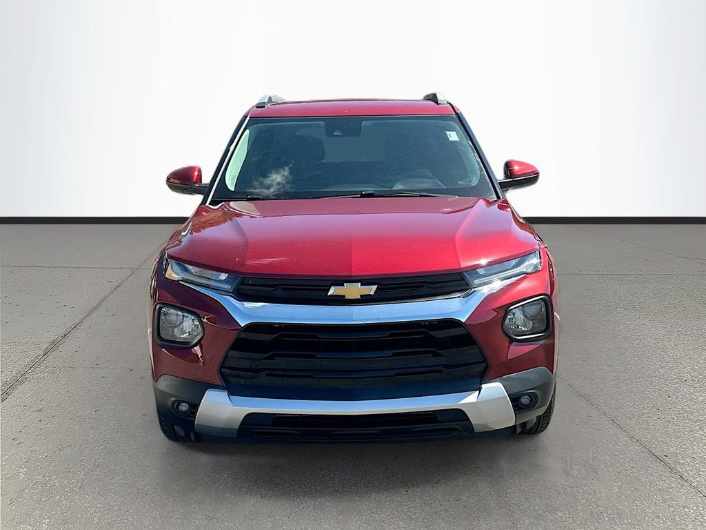 Used 2023 Chevrolet TrailBlazer LT w/ Convenience Package FWD image 2