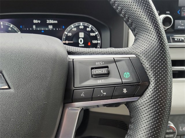 Used 2022 Mitsubishi Outlander SEL image 15