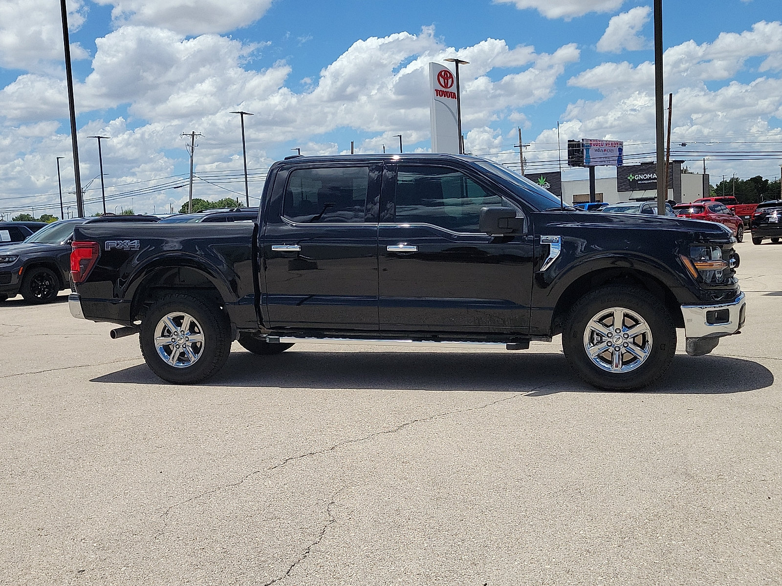 Used 2024 Ford F150 XLT w/ FX4 Off-Road Package AWD/4WD image 5