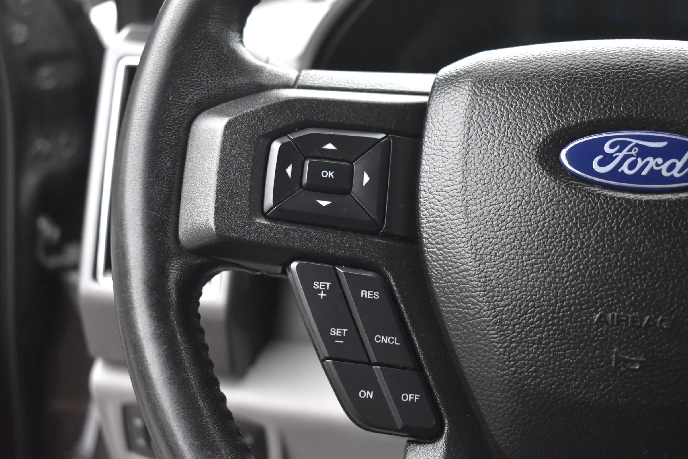 Used 2017 Ford F150 XLT w/ Equipment Group 302A Luxury RWD image 24