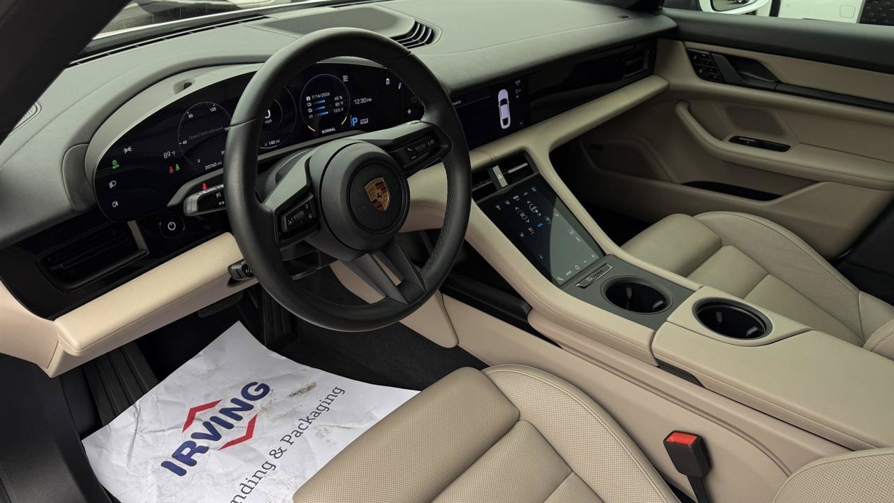 Used 2021 Porsche Taycan RWD image 26
