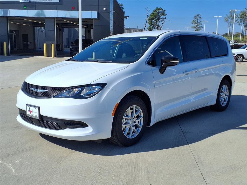 New 2026 Chrysler Voyager LX FWD image 3