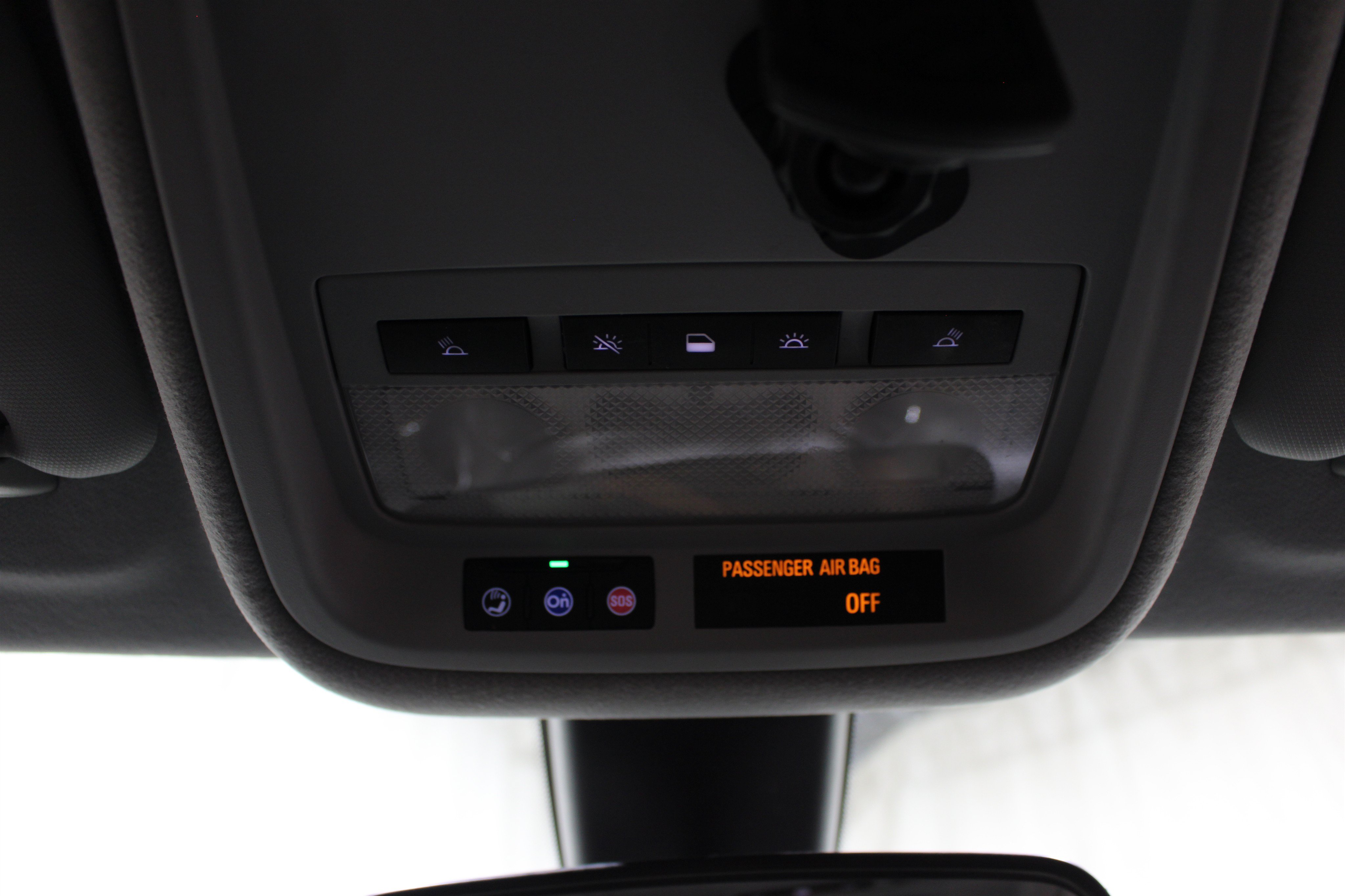 Used 2019 Chevrolet Cruze LT w/ Convenience Package FWD image 21