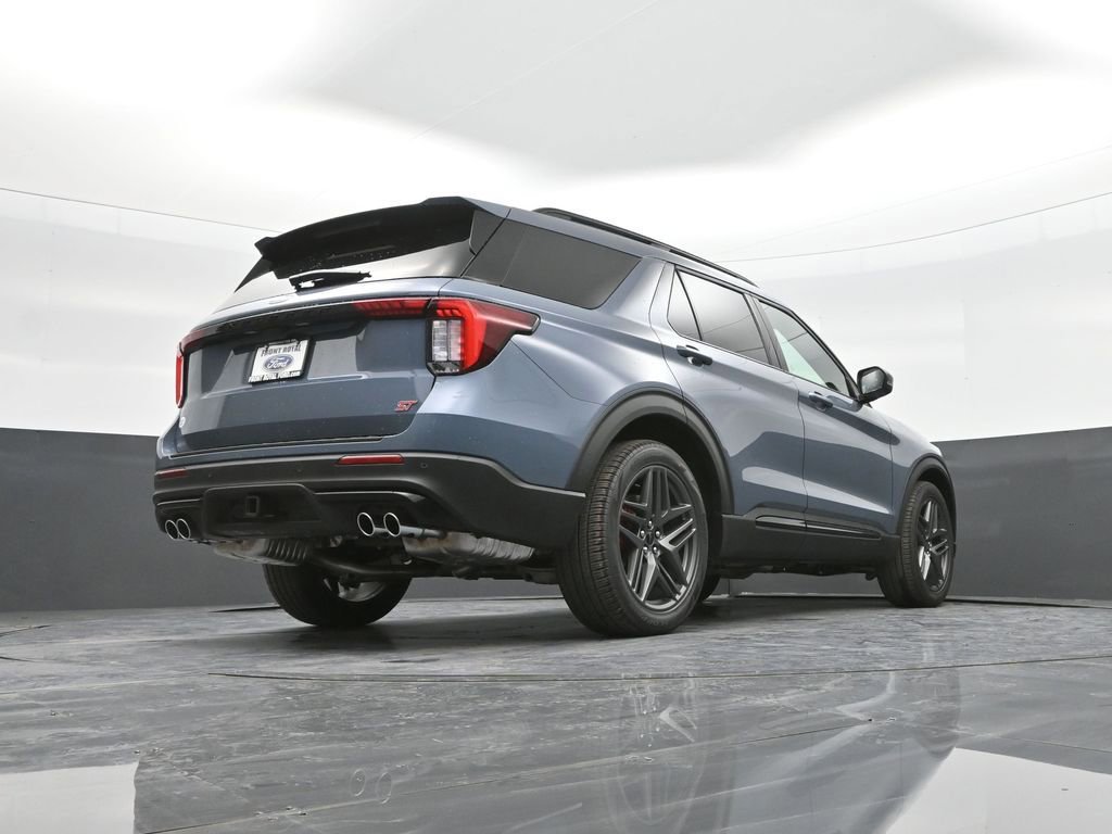 New 2026 Ford Explorer ST image 54