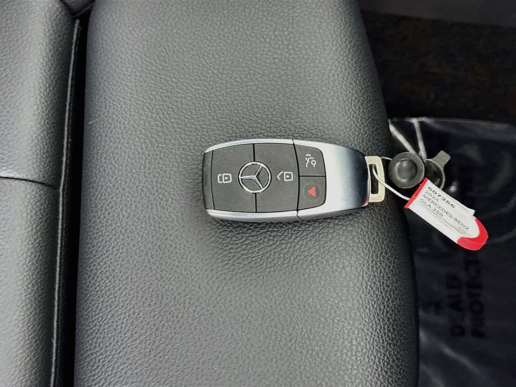 Used 2024 Mercedes-Benz GLA 250 image 40