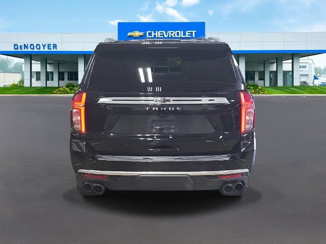 Used 2021 Chevrolet Tahoe High Country w/ Premium Package 2 AWD/4WD image 10