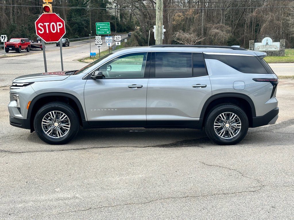 New 2026 Chevrolet Traverse LT FWD image 5