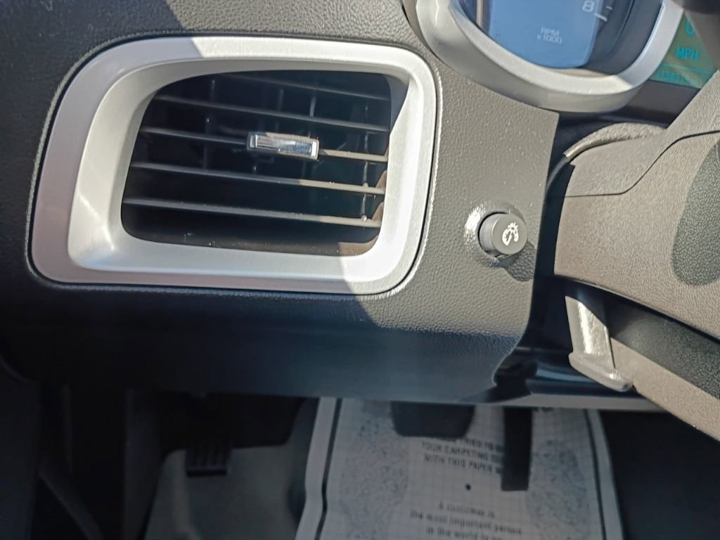 Used 2015 Chevrolet Equinox LTZ AWD/4WD image 26