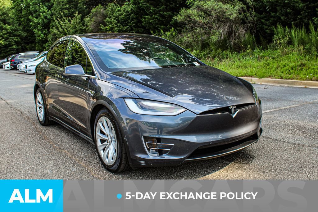 Used 2016 Tesla Model X 90D AWD/4WD image 3