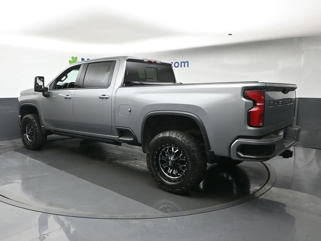 Used 2024 Chevrolet Silverado 2500 LTZ w/ LTZ Plus Package AWD/4WD image 23