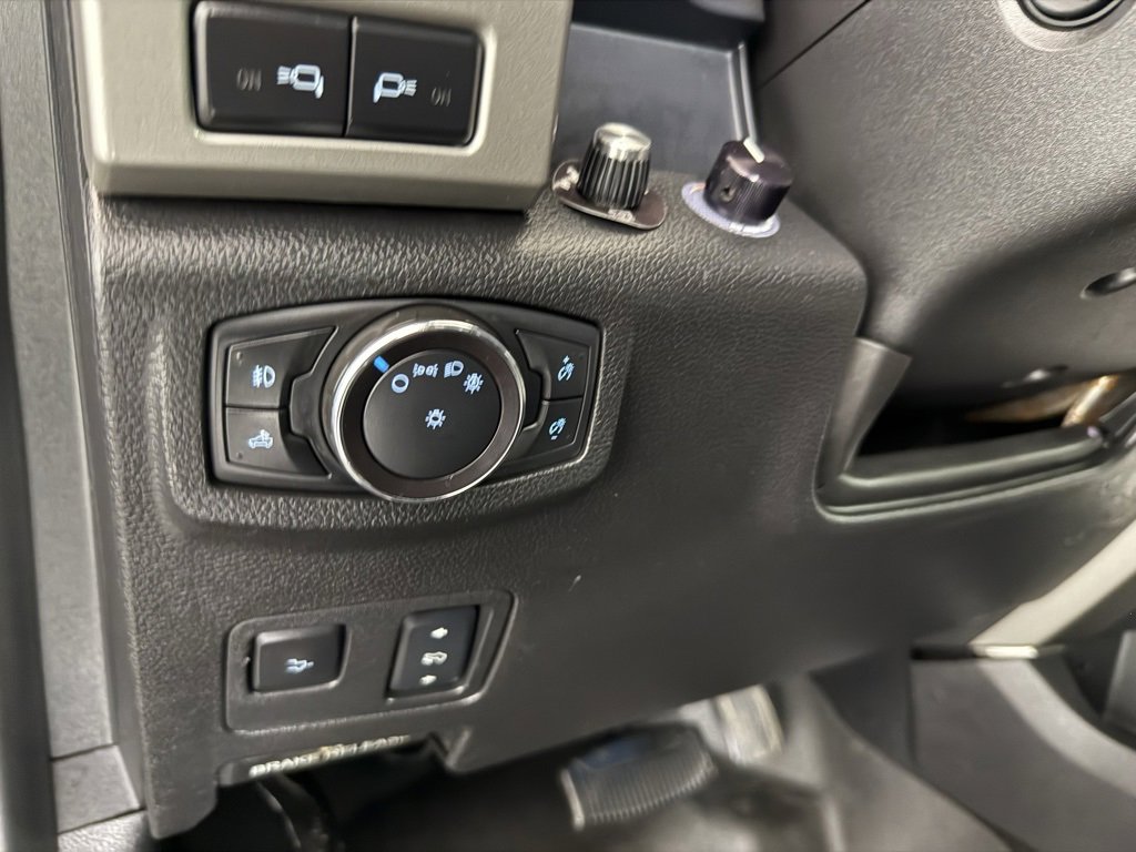 Used 2017 Ford F450 Lariat w/ Lariat Ultimate Package image 21