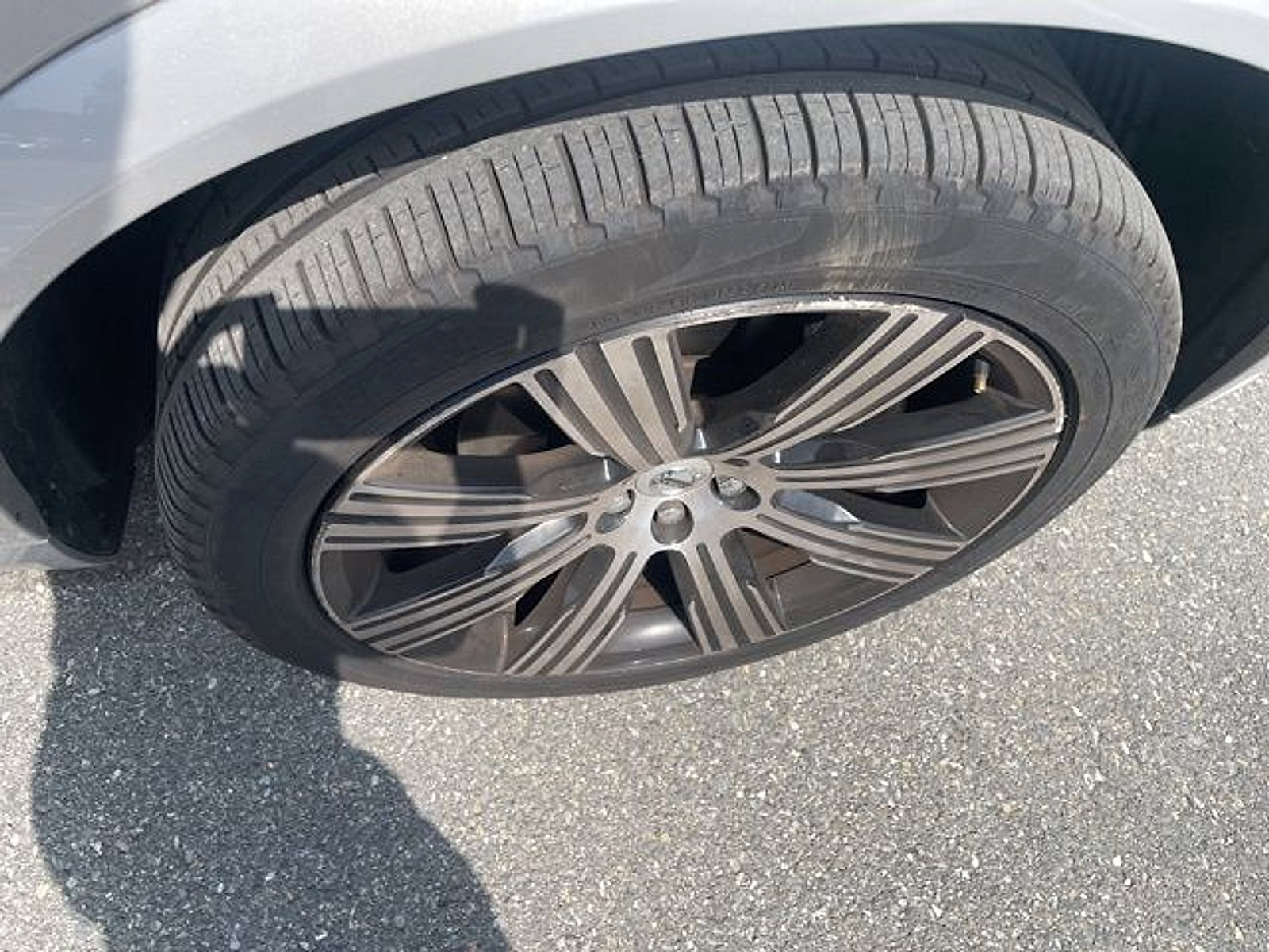 Used 2023 Volvo XC90 B6 Ultimate AWD/4WD image 11