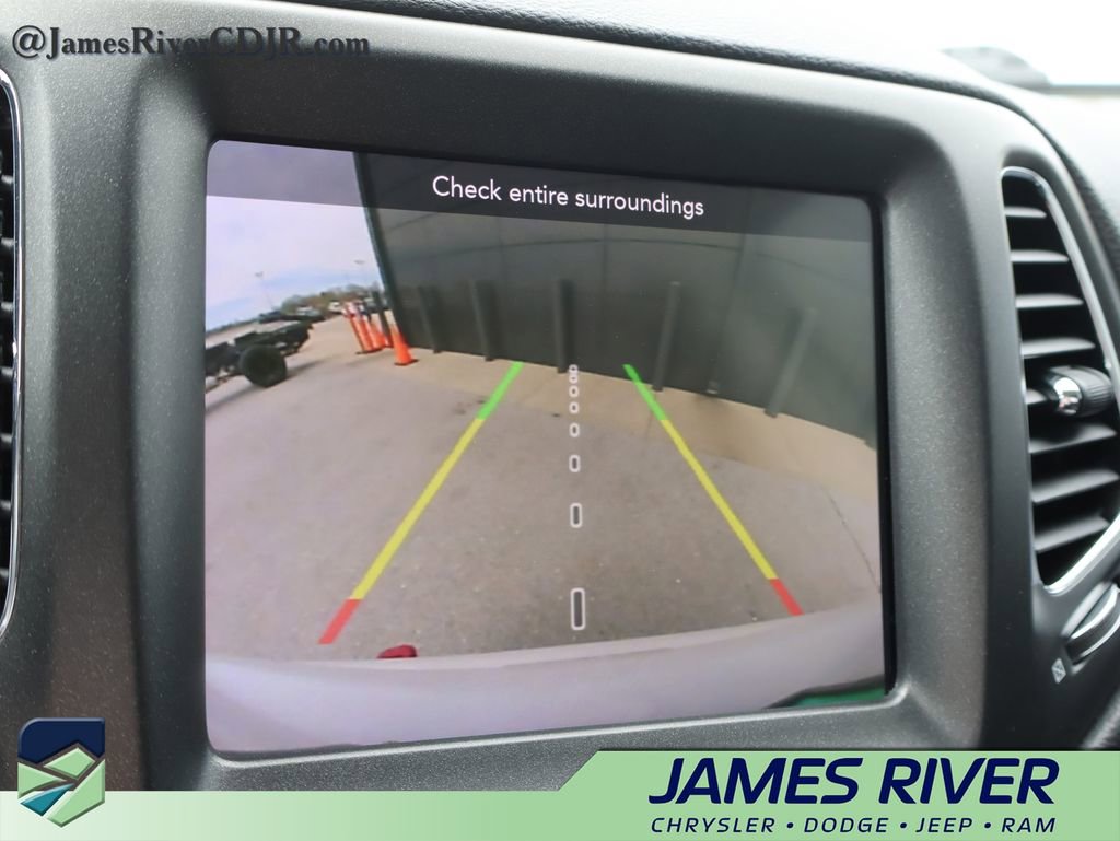 Used 2021 Jeep Compass Trailhawk AWD/4WD image 33