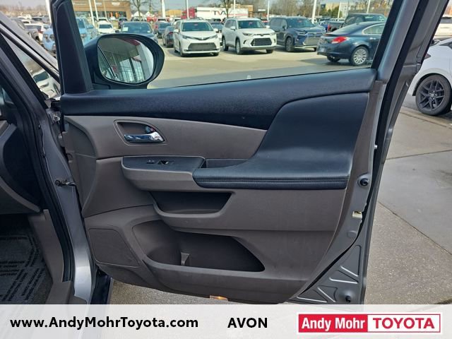 Used 2016 Honda Odyssey SE image 36