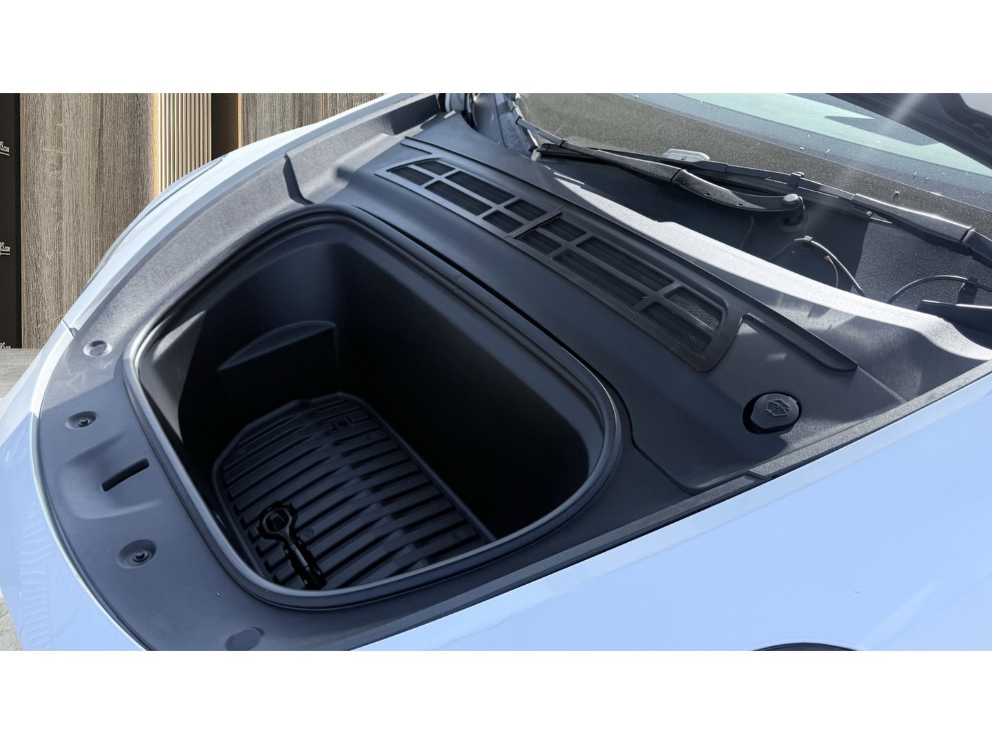 Used 2023 Tesla Model Y Long Range image 23