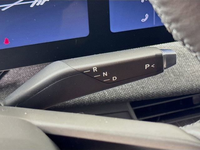 Used 2024 Lucid Air Pure image 27