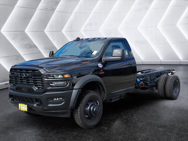 New 2026 RAM 5500 Tradesman w/ Max Tow Package image 18