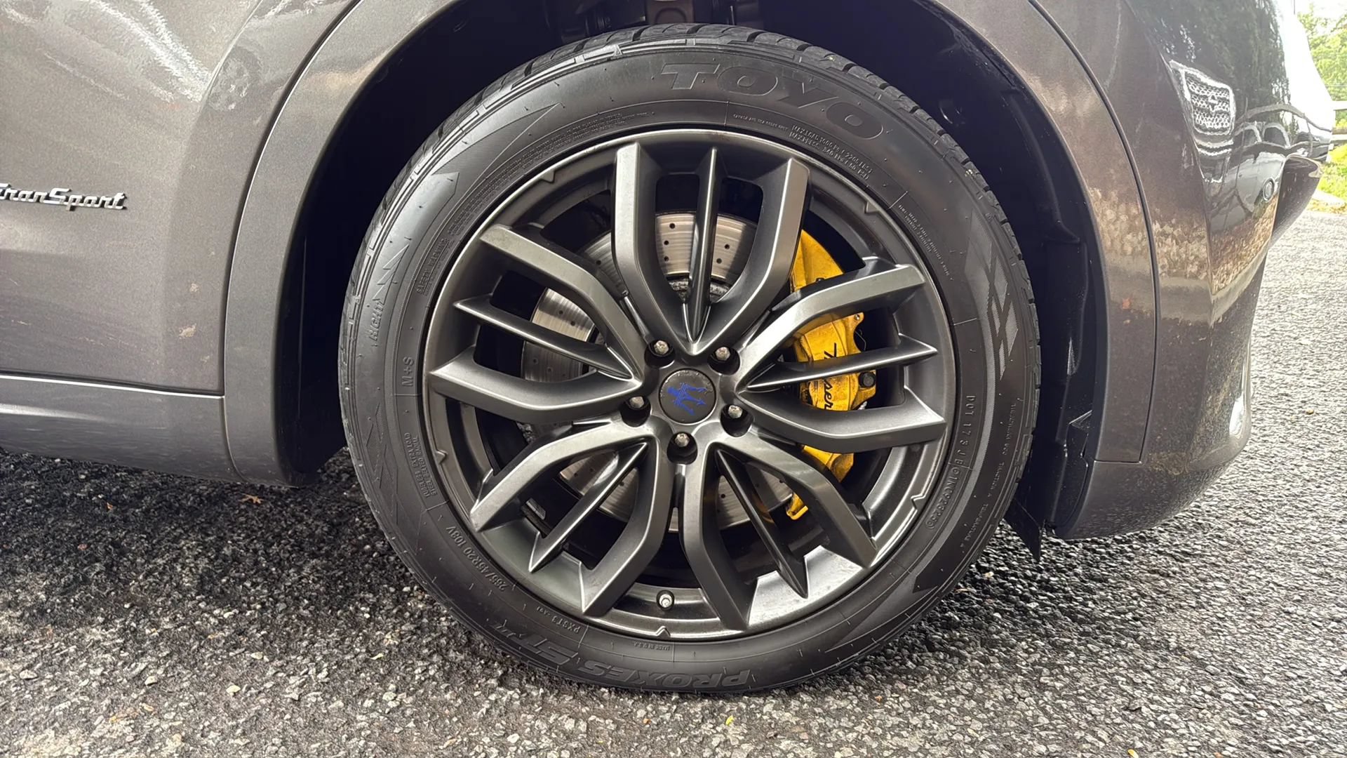 Used 2019 Maserati Levante S GranSport AWD/4WD image 11