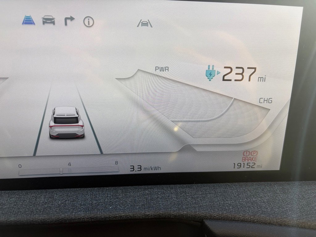 Used 2024 Kia EV6 Light image 19