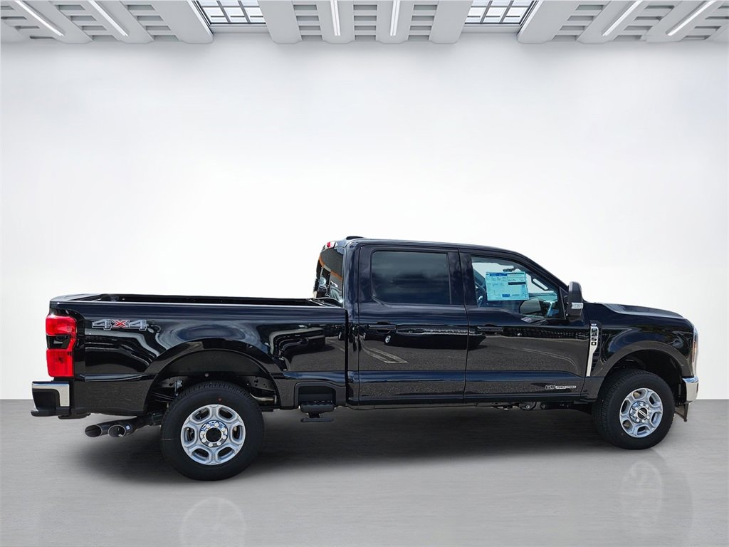 New 2026 Ford F250 XLT image 4