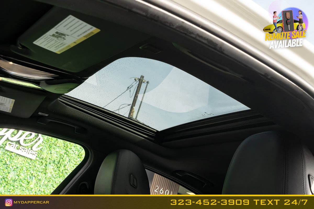 Used 2020 BMW 330i xDrive Sedan w/ Convenience Package image 14