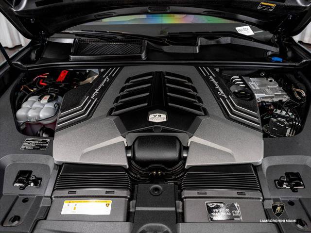 Used 2024 Lamborghini Urus S AWD/4WD image 16