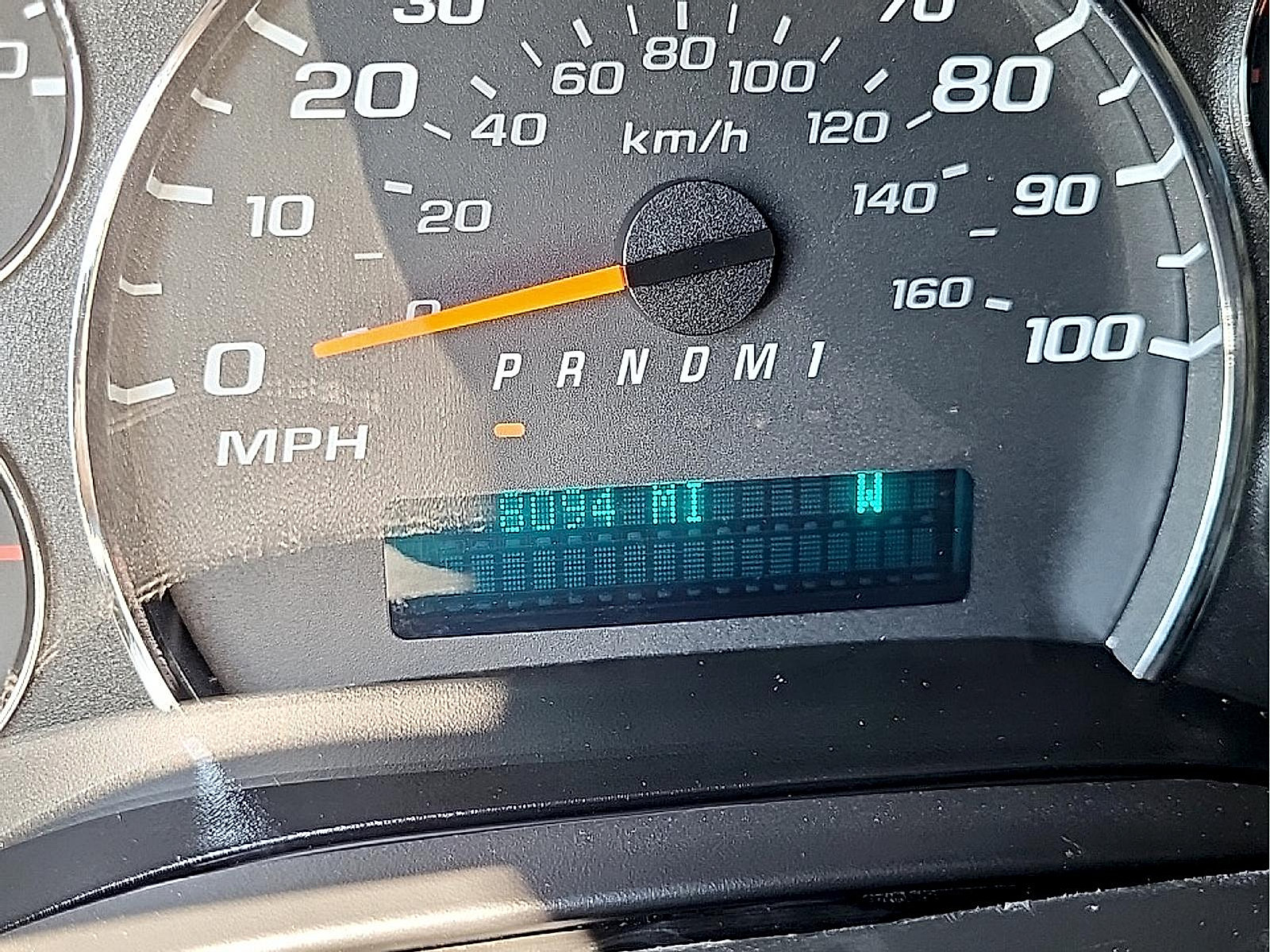 Used 2023 Chevrolet Express 3500 w/ Driver Convenience Package RWD image 20