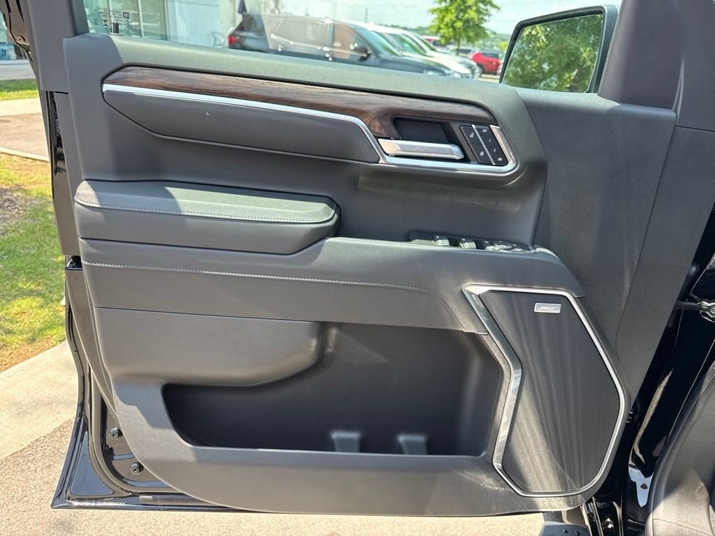 New 2026 GMC Sierra 1500 SLT w/ SLT Premium Plus Package AWD/4WD image 11
