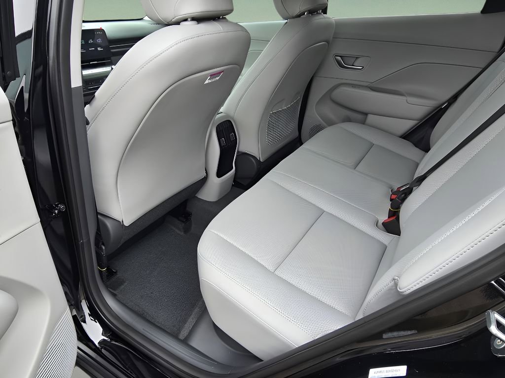 New 2026 Hyundai Kona SEL Premium image 15
