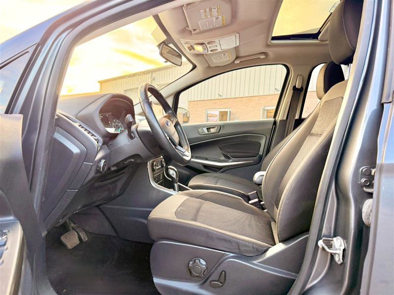 Used 2020 Ford EcoSport SE FWD image 6