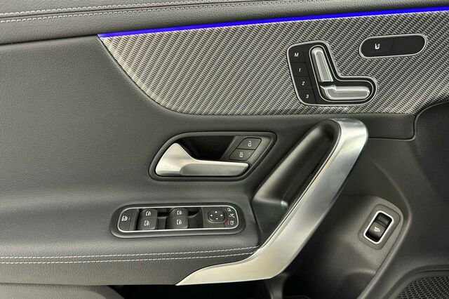Certified 2025 Mercedes-Benz CLA 250 image 11