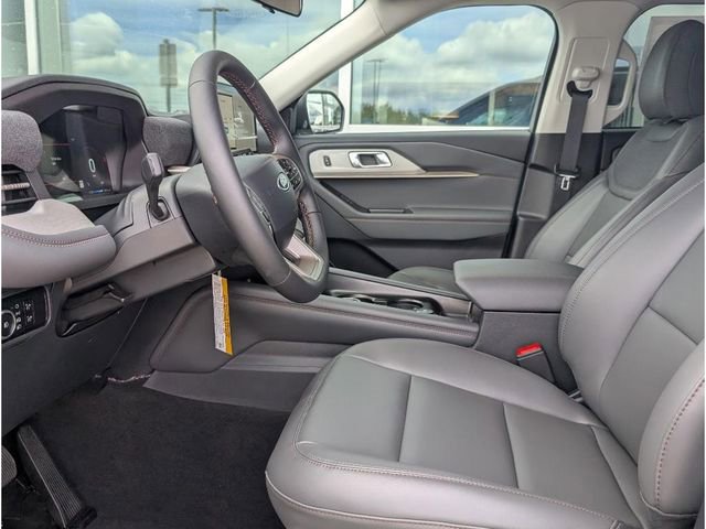 New 2025 Ford Explorer Active w/ Active Comfort Package image 14