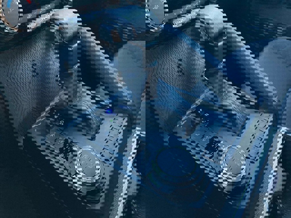 Certified 2025 Toyota Tacoma SR5 image 26