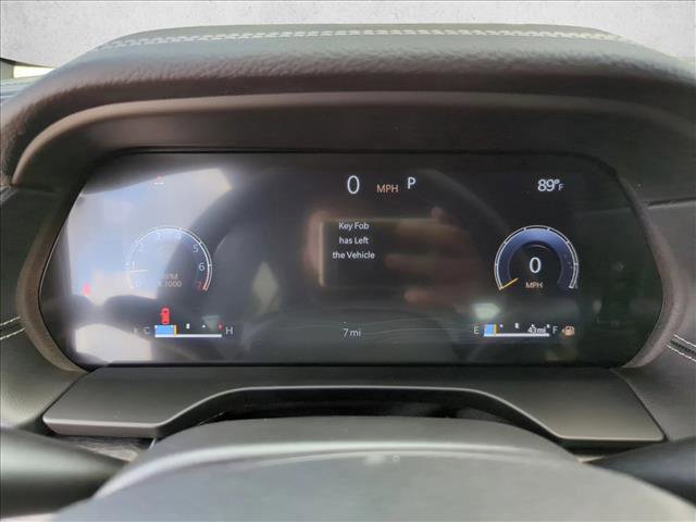 New 2025 Jeep Grand Cherokee L Limited w/ Black Appearance Package image 11