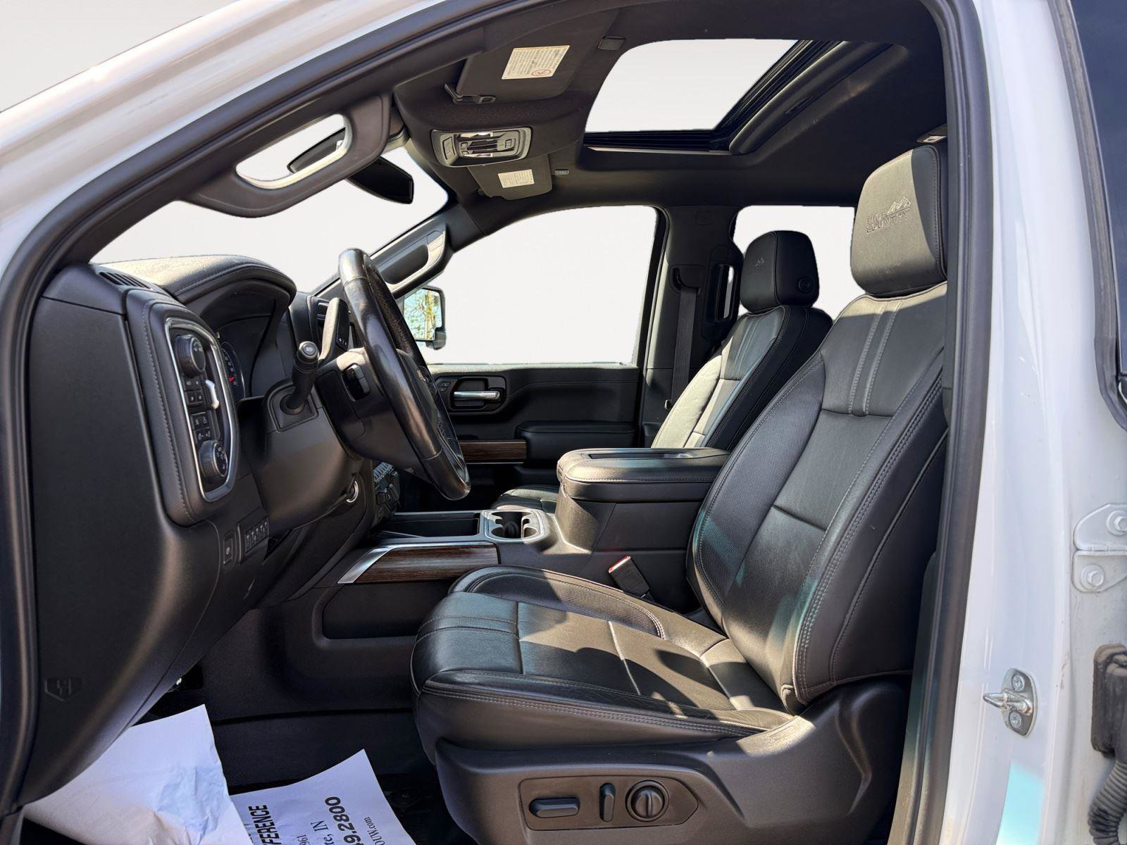 Used 2022 Chevrolet Silverado 3500 High Country w/ Safety Package II AWD/4WD image 10