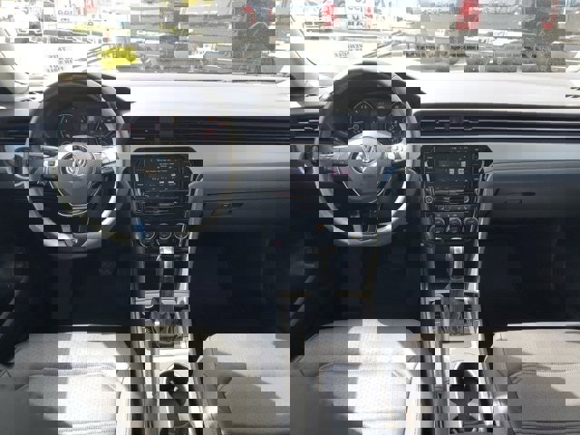 Used 2021 Volkswagen Passat 2.0T SE image 12