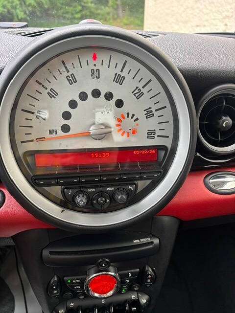 Used 2014 MINI Cooper Clubman FWD image 5