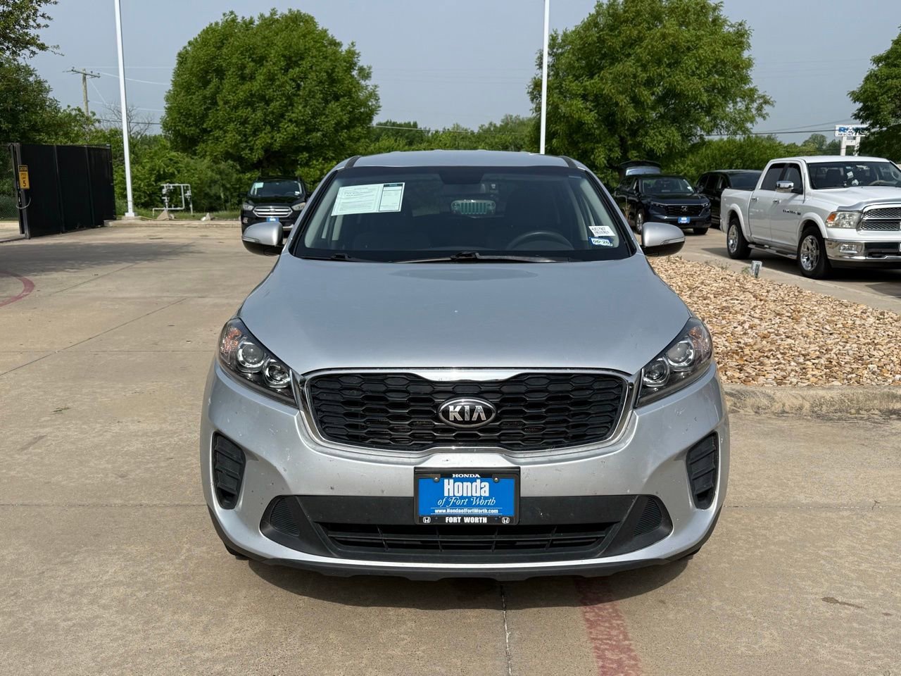 Used 2019 Kia Sorento FWD V6 image 9