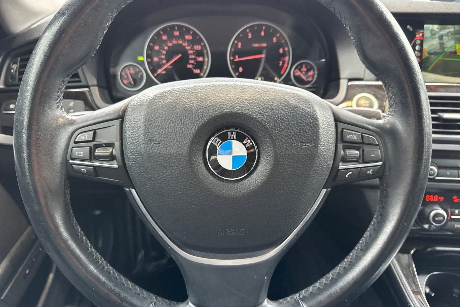 Used 2015 BMW 528i Sedan image 17