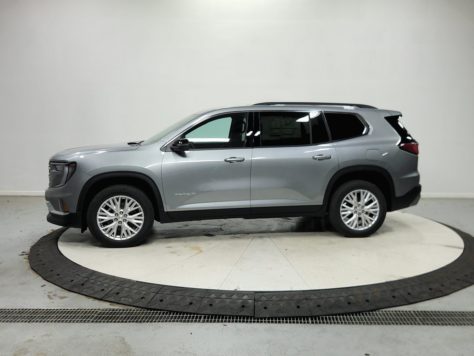 New 2027 GMC Acadia Elevation w/ Elevation Premium Package FWD image 5