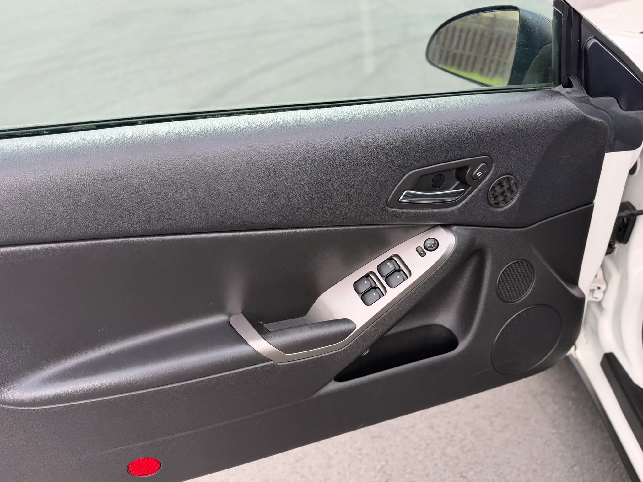 Used 2006 Pontiac G6 GTP w/ Premium Value Package FWD image 28