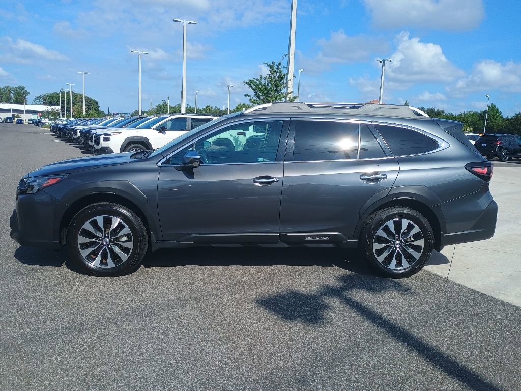 Certified 2024 Subaru Outback Touring AWD/4WD image 8
