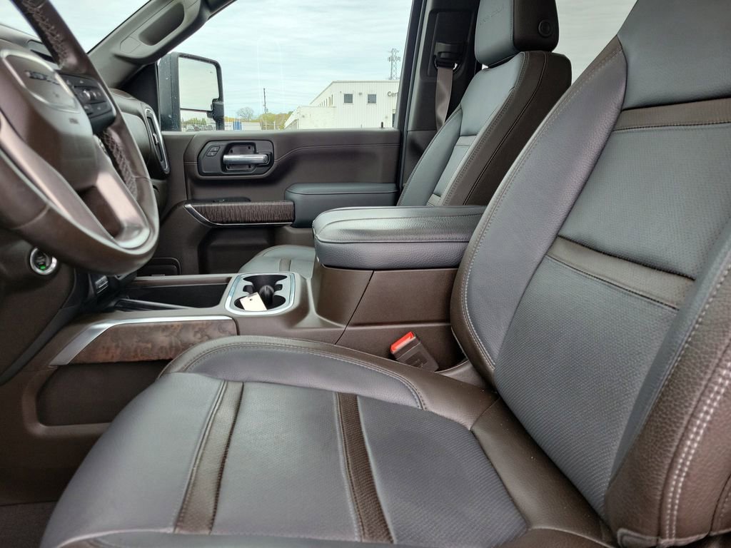Used 2023 GMC Sierra 2500 Denali w/ Denali Ultimate Package AWD/4WD image 22