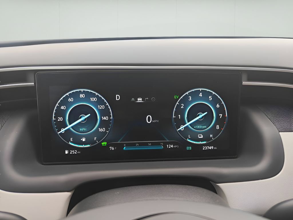Used 2024 Hyundai Tucson Limited image 14