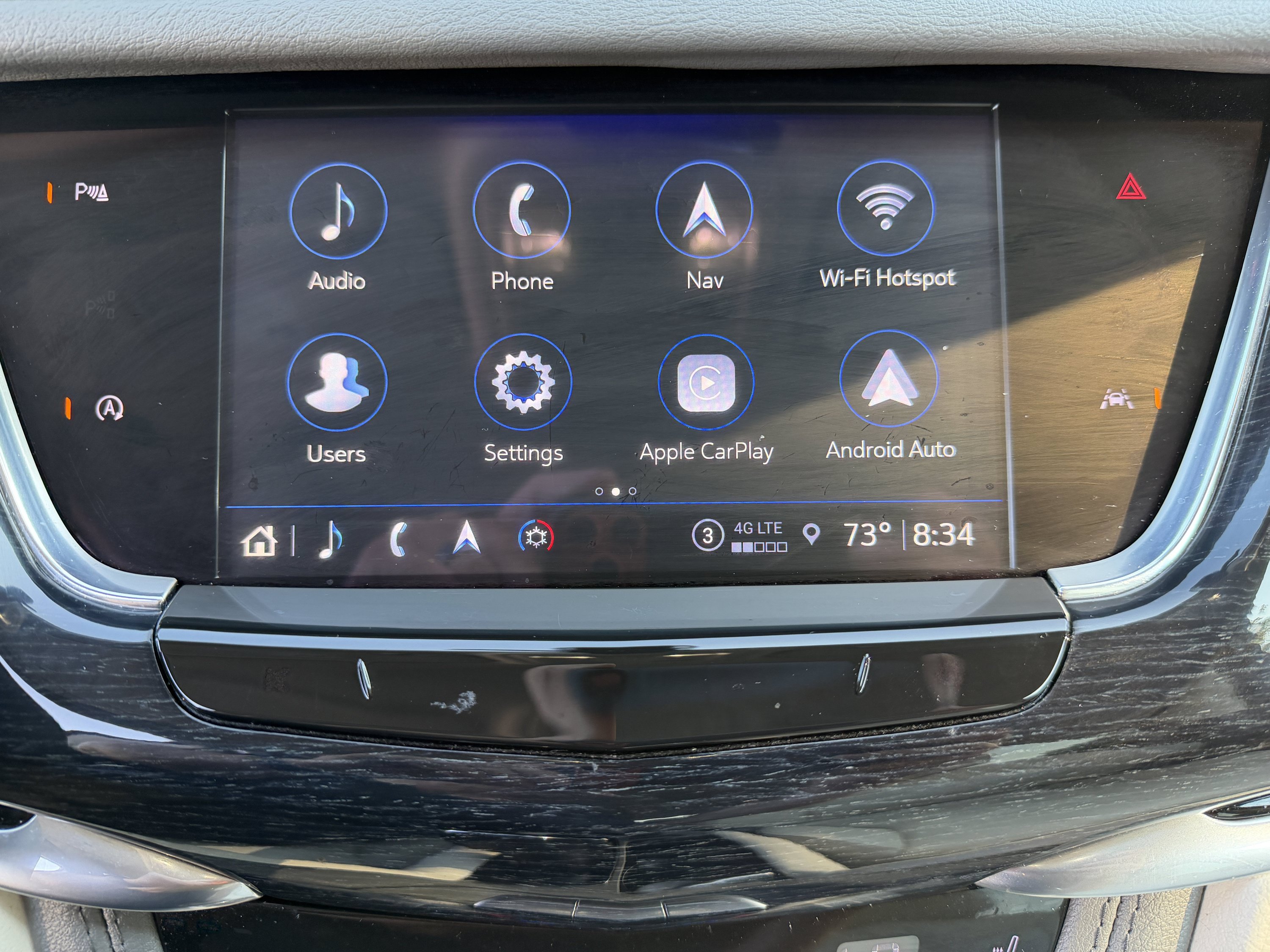 Used 2024 Cadillac XT6 Premium Luxury w/ LPO, Floor Liner Package AWD/4WD image 39